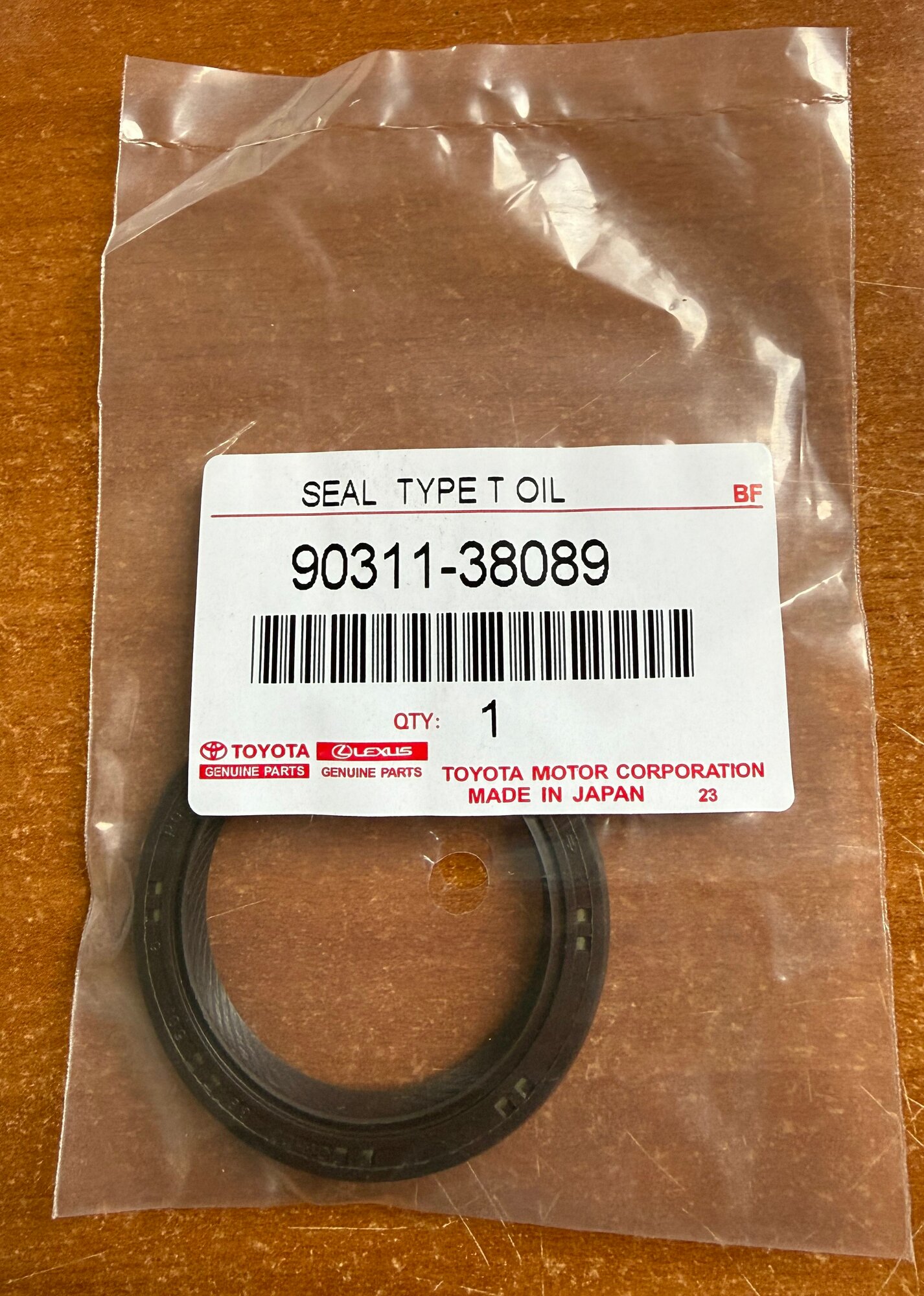 Передний сальник коленчатого вала для Toyota 9031138089