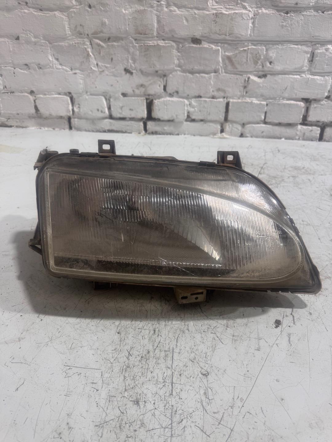 Фара правая Ford Galaxy 1 (1995 - 2000) 7M1941016E