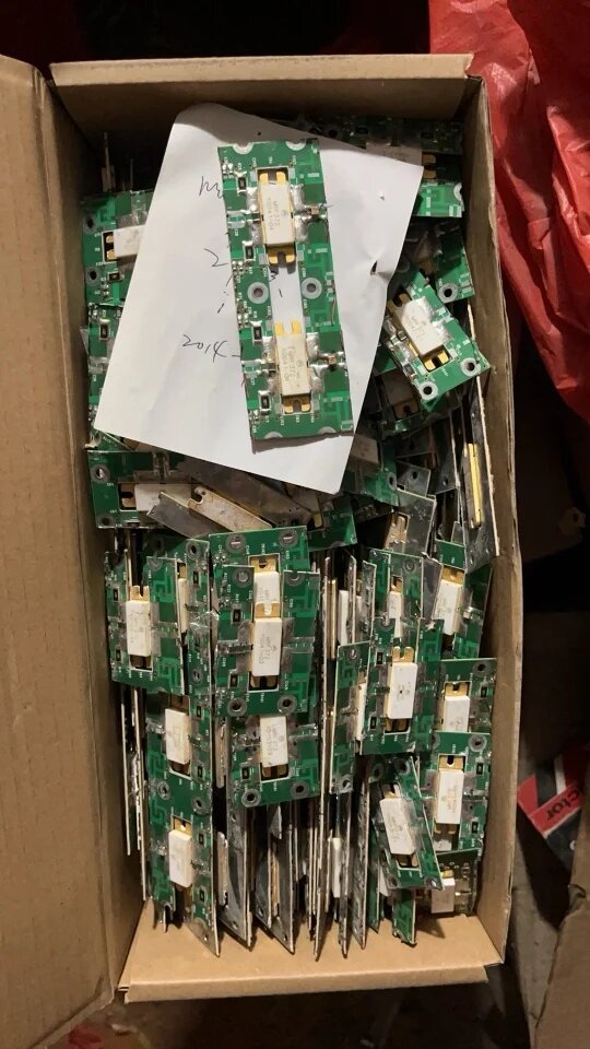 MRF372 транзистор — фото 1