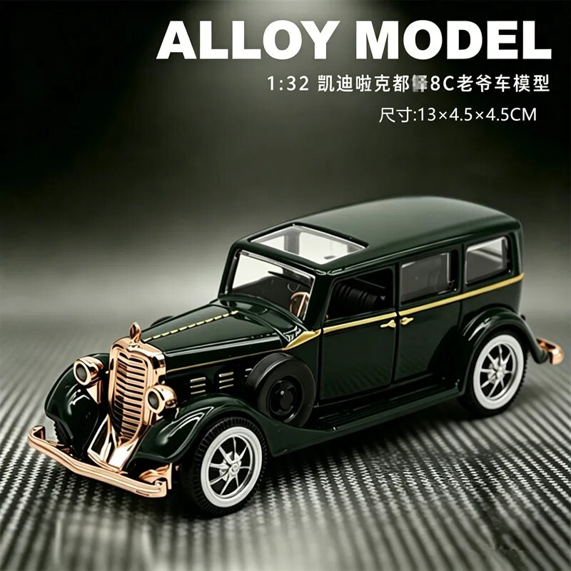 Модель автомобиля WELLY 8C 1:32