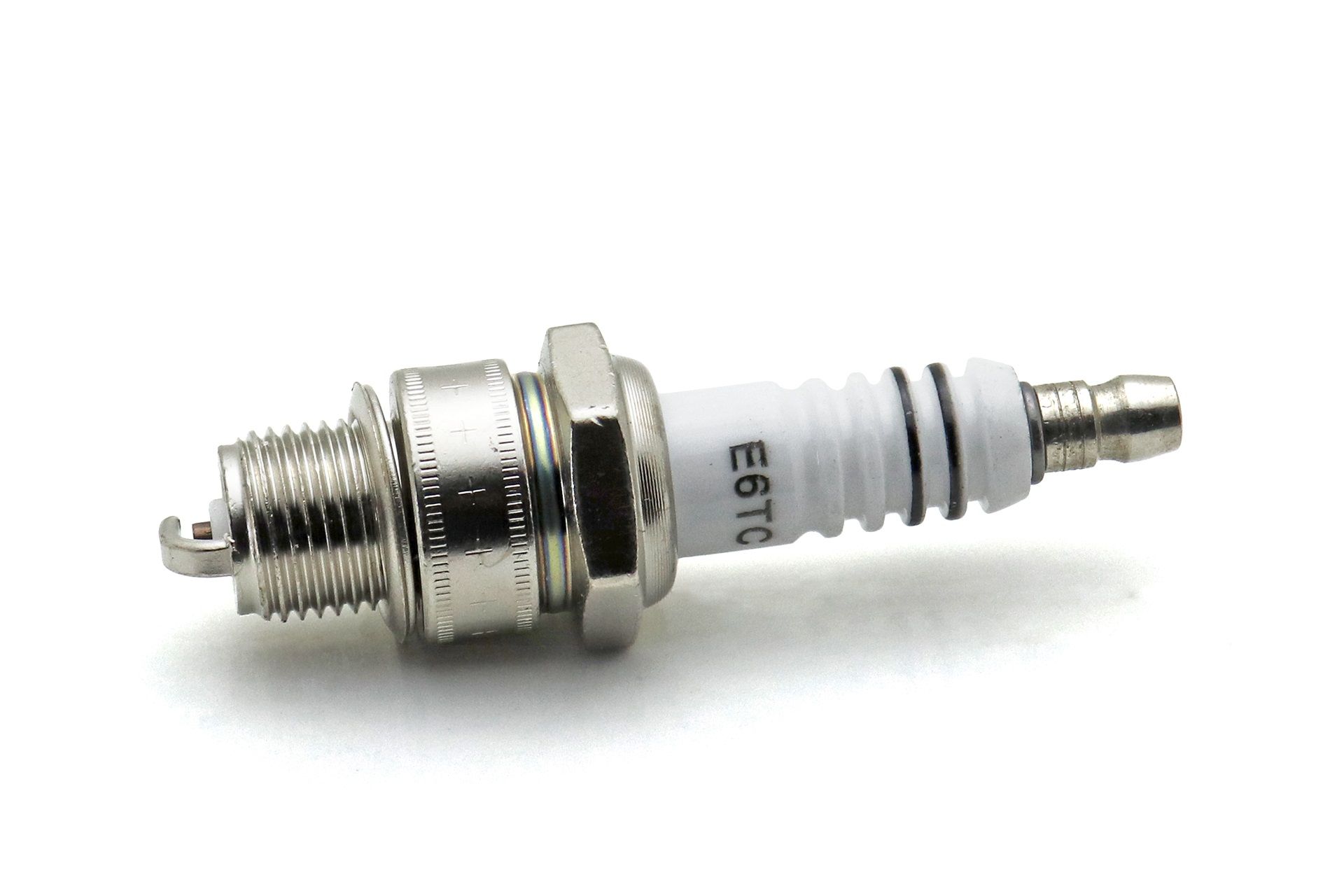 Свеча IGP E6TC (GG1200, GG1300, GP40)