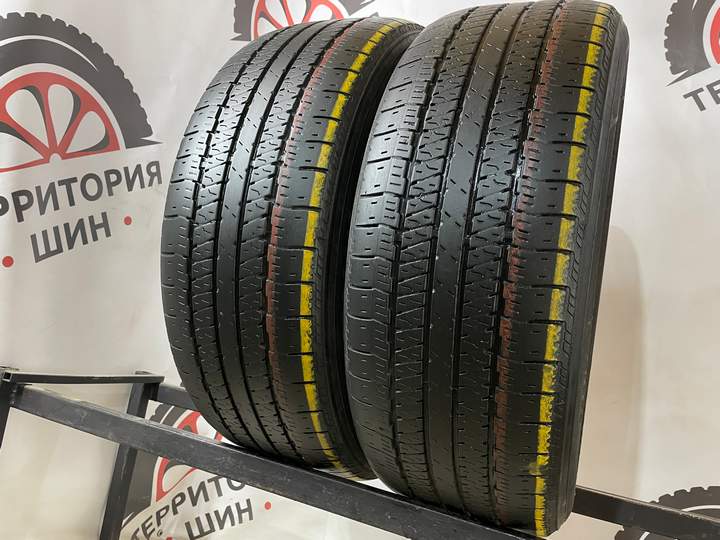 Комплект (2 шт) летних БУ шин Triangle THW10 235/55 R18 35% износ