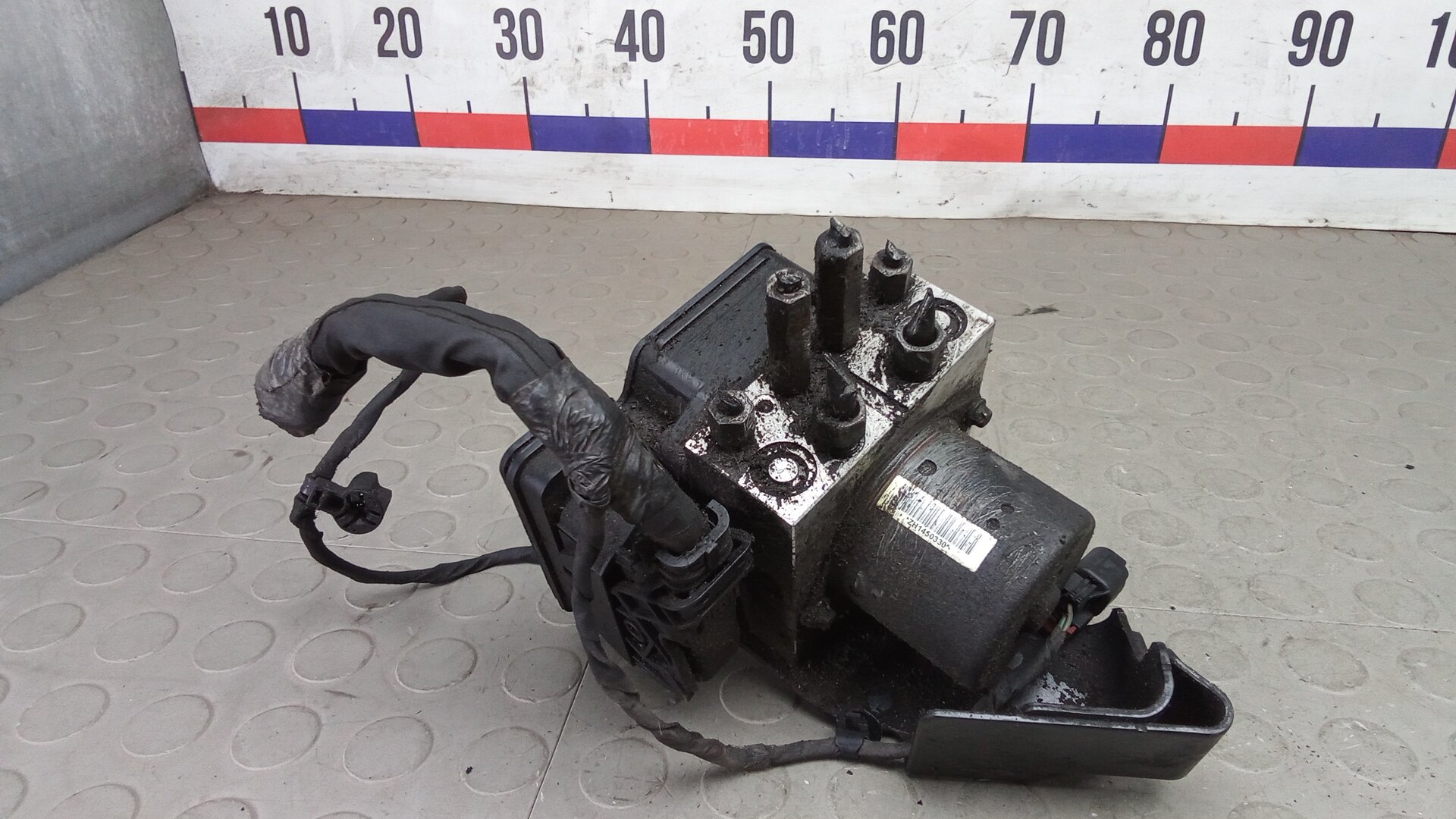 Блок ABS JEEP GRAND CHEROKEE WK2, Номер 68227200ad