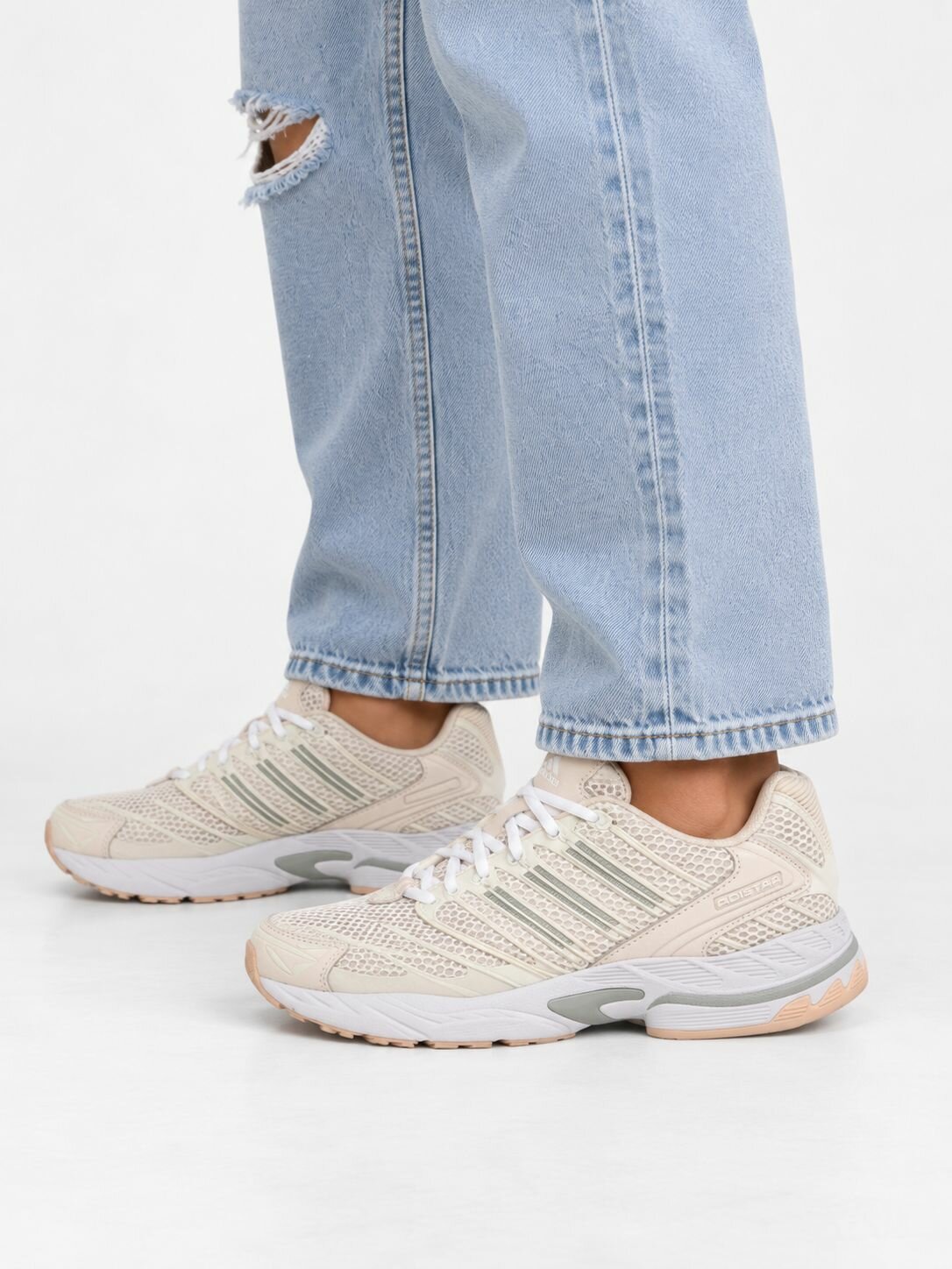 Кроссовки adidas Adistar Control 3 W