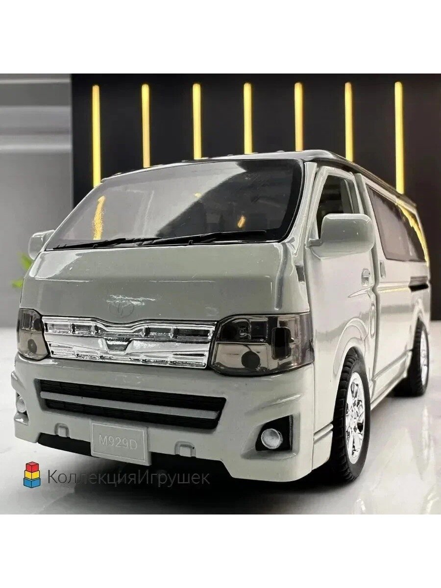 Металлическая модель HiAce 1:32, белый минивэн, инерционная, со звуковыми и световыми эффектами