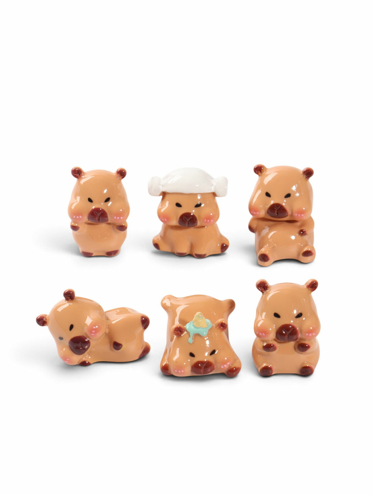 Фигурки декоративные "Капибары", набор 6 шт, смола, 2.2x2x3 см