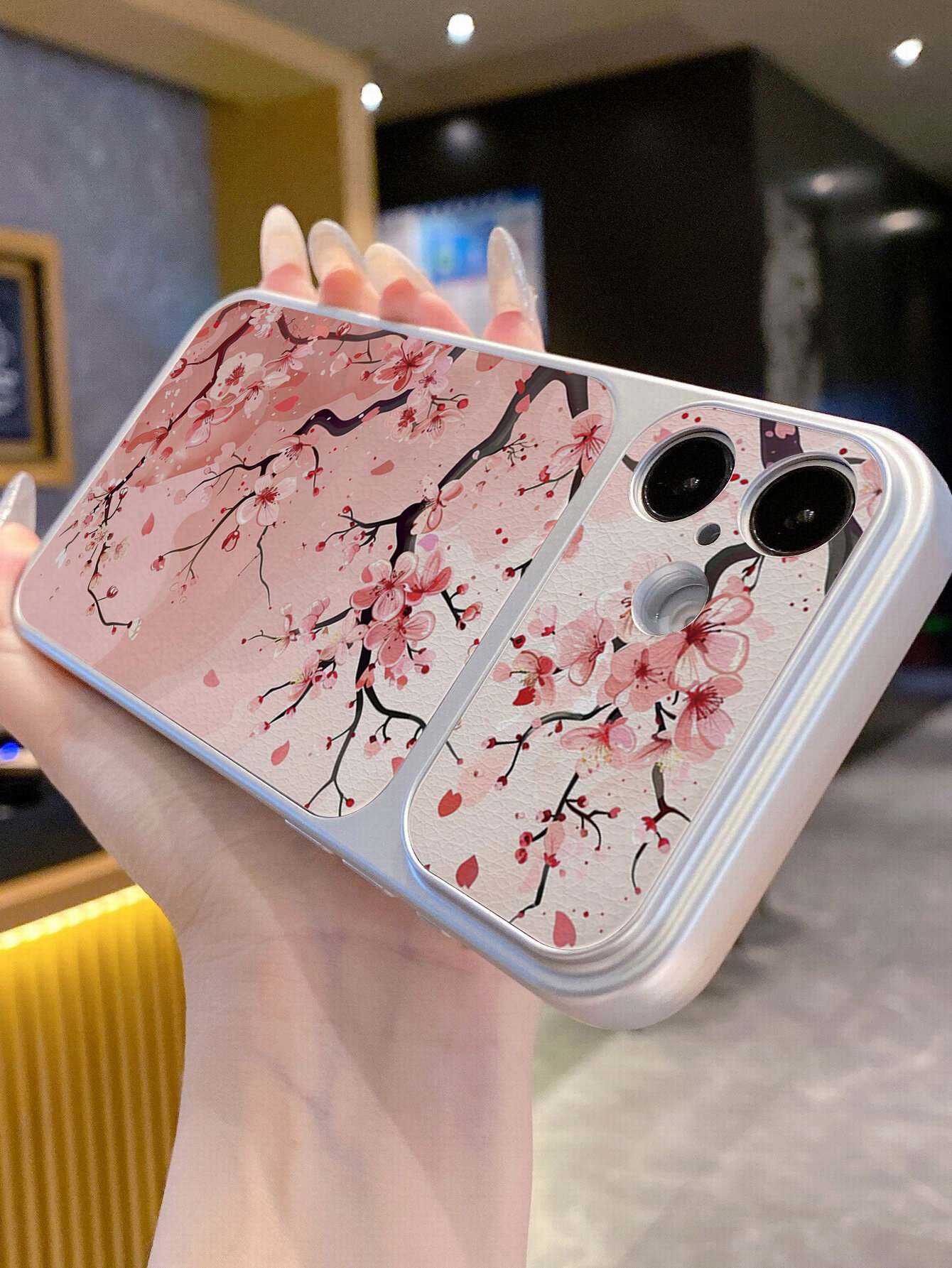 Чехол для iPhone 17(айфон 17) из двух частей из искусственной кожи, роскошный ретро-цветок, мягкая обложка