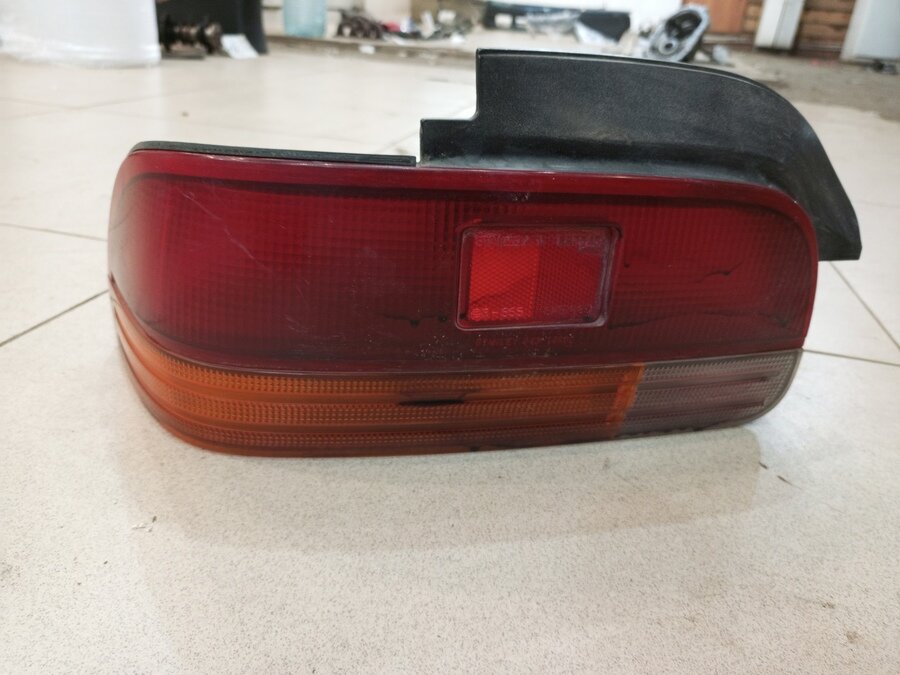 Фонарь задний наружный левый от Mazda Capella CG 1994-1997