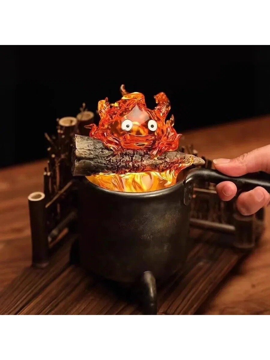 Фигурка Ходячий замок Хаула Огненный демон Кальцифер / The Magical Fire Spirit: Calcifer (20см) с подсветкой