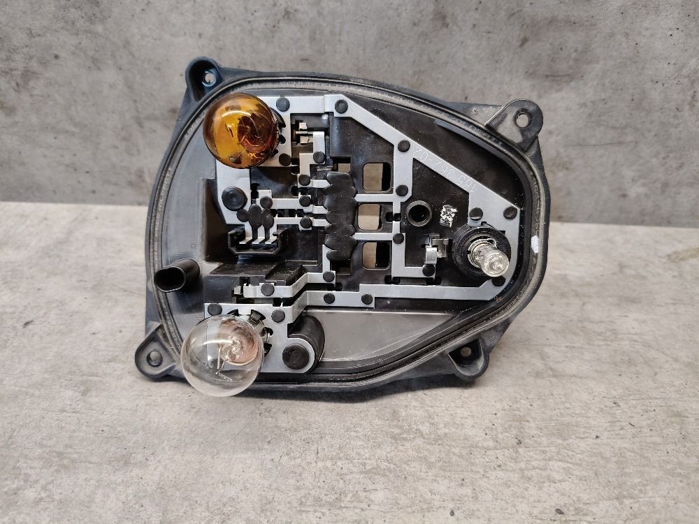 Плата фонаря зад право octavia a7 5E5945258A