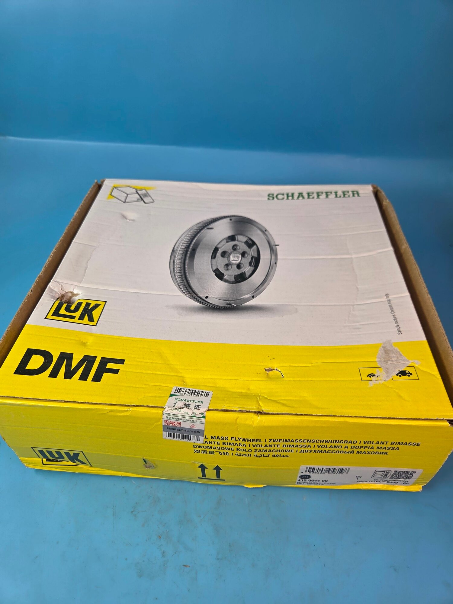 Маховик двухмассовый LUK 415064409 VAG VW Q3/Jetta/Tiguan 2.0TFSi 07> DSG