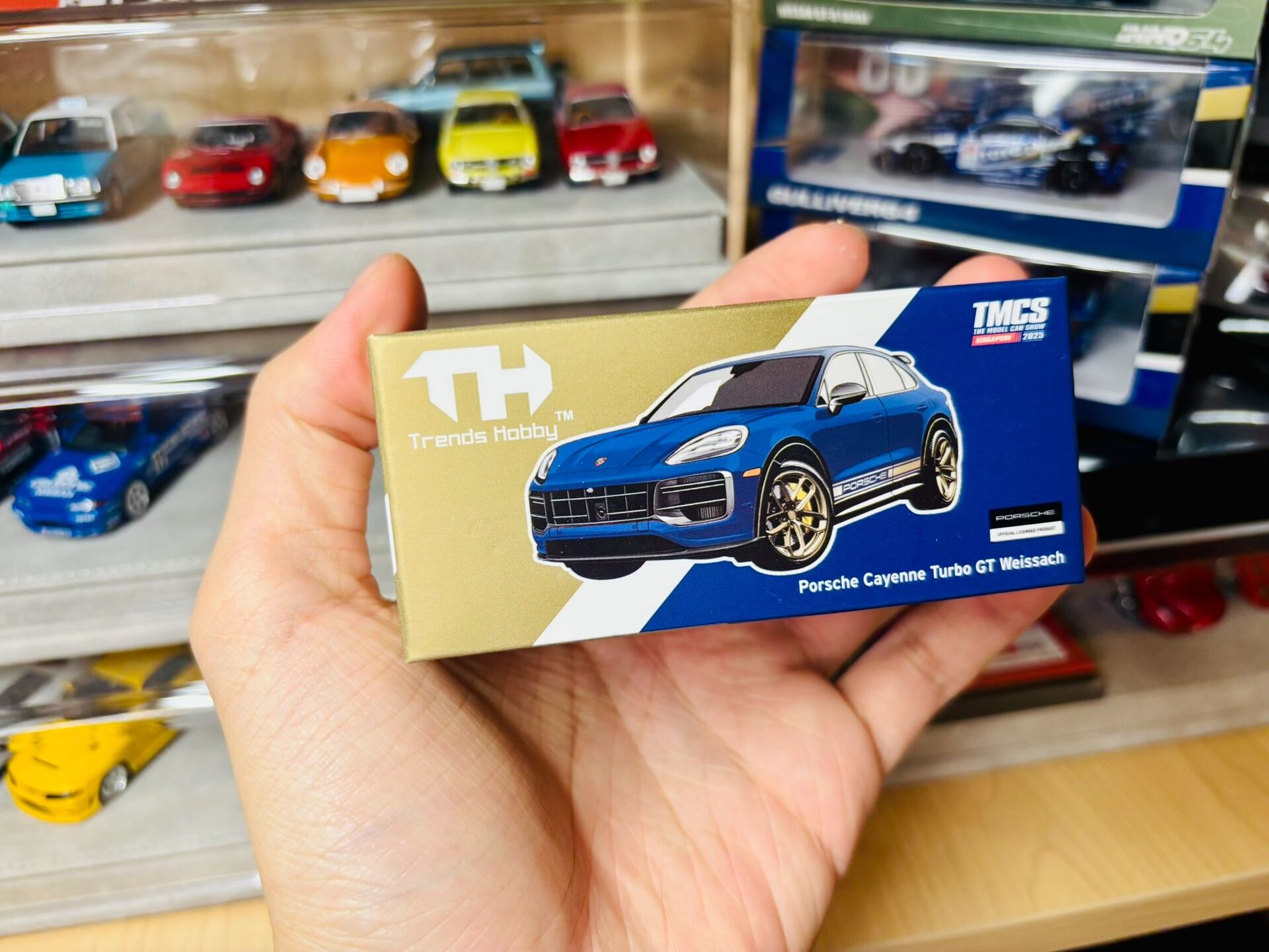 Машинка Trends Hobby 1/64 #Porsche Cayenne Turbo GT Weissach Alloy Car Model Toy Gift