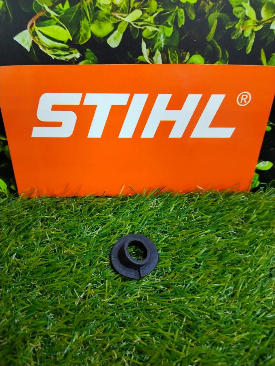 Защитное прикрытие на STIHL MS 260-880 1122-084-1405