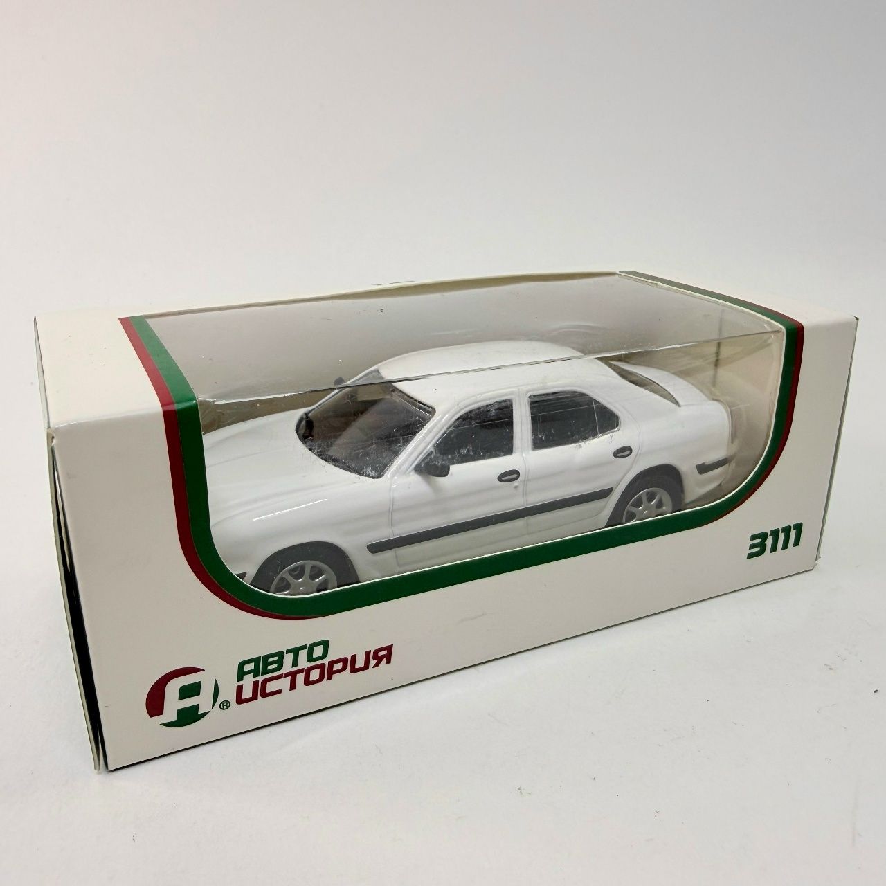 Автоистория ГАЗ 3111 Волга 1:43 в коробке
