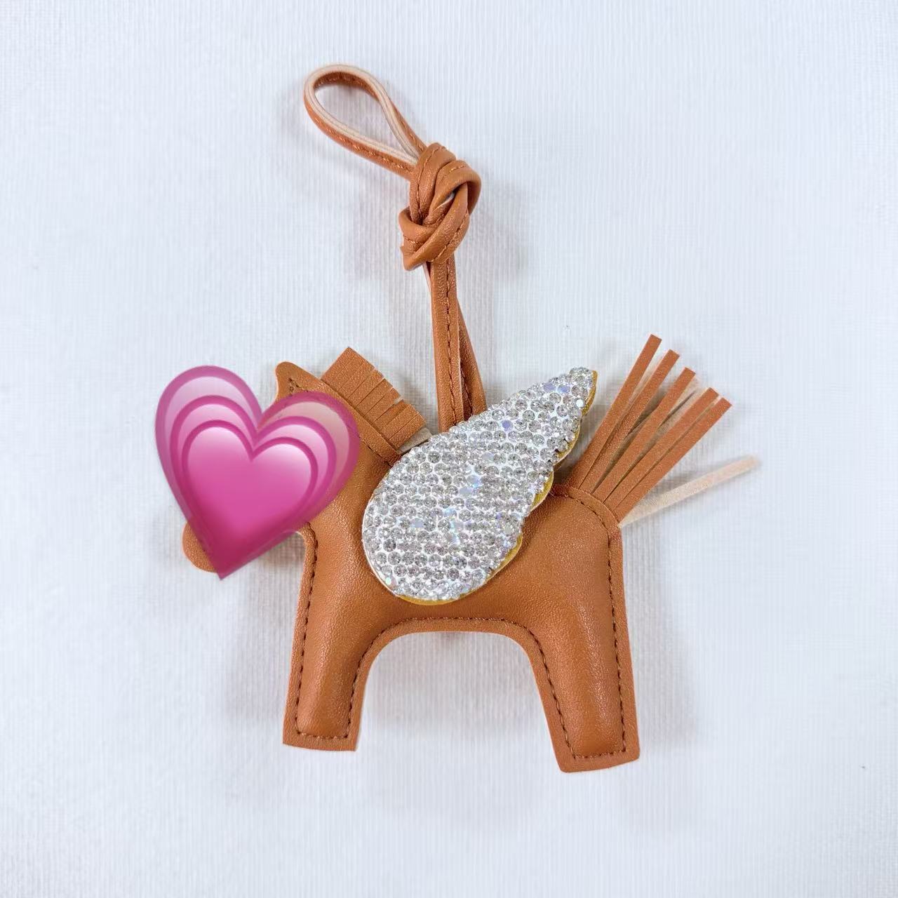 Подвеска из искусственной кожи Пегас брелок для сумки ключница аксессуар для рюкзака подарок Коричнево-желтый