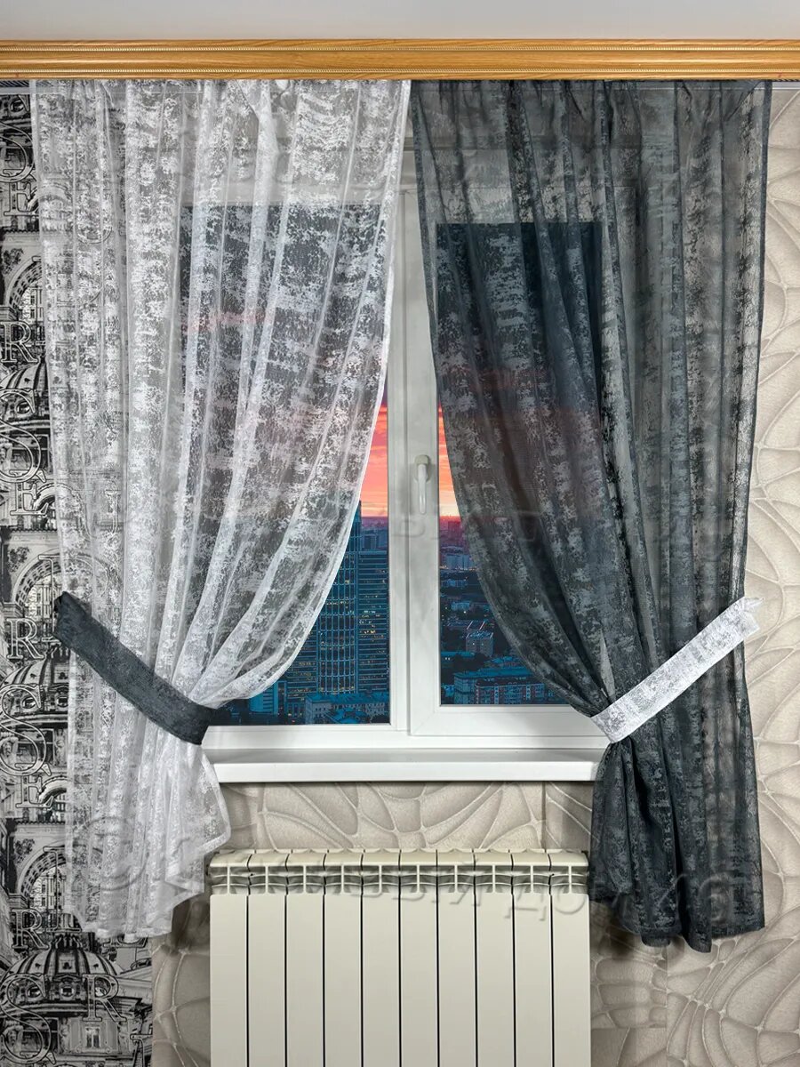 Штора "Красивый дом 46", тюль графит, белый короткий арка, 280х180 см