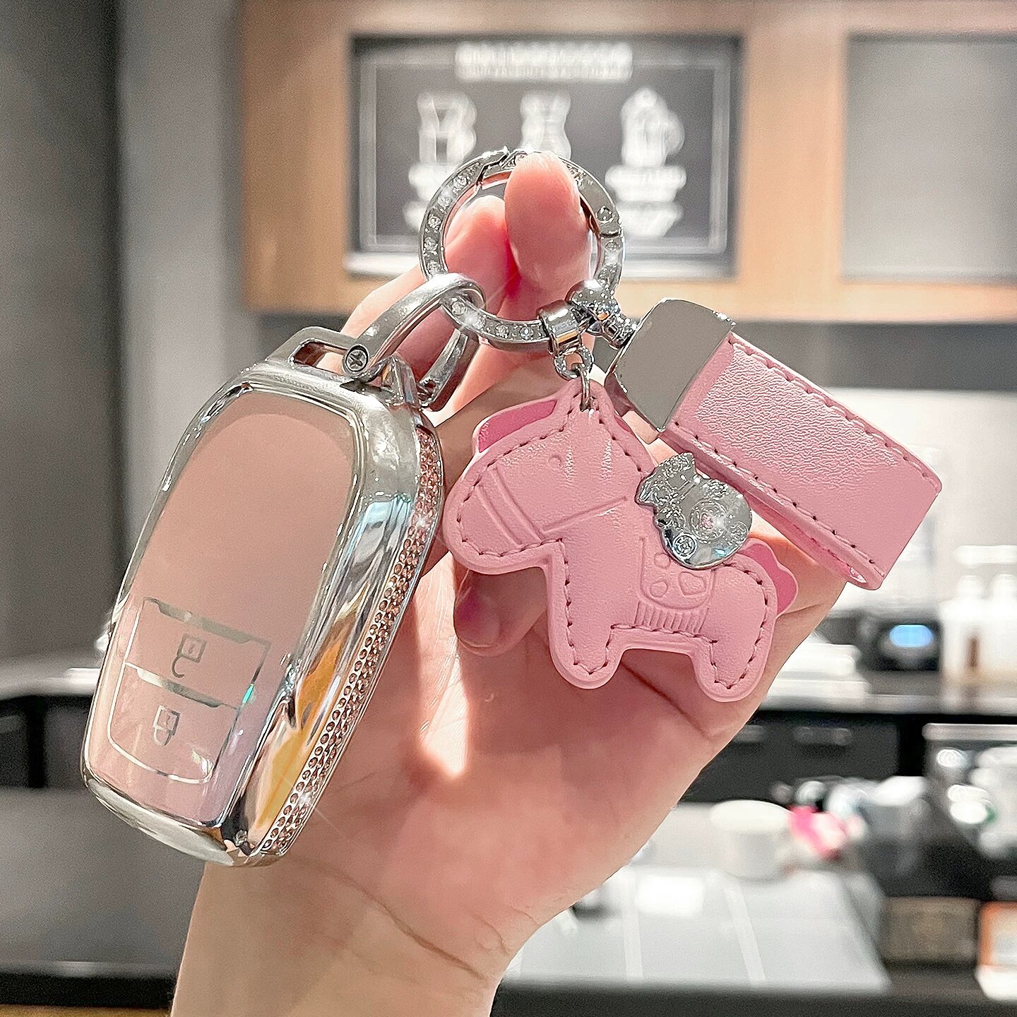 Чехол для ключа Toyota B-Style Double Button в цвете Flowery Pink с розовым кристаллическим Money