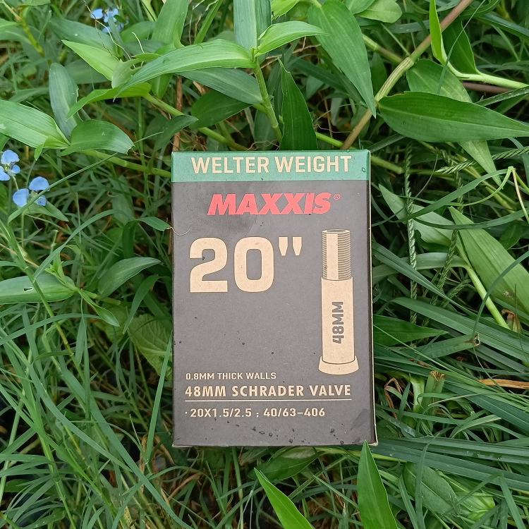 MAXXIS 20-дюймовая велосипедная камера для ширины 1.5-2.5 дюйма с американским клапаном, премиальная резина для