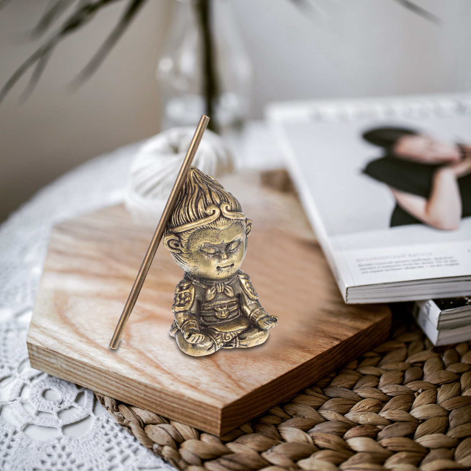 Фигурка Из Бронзы Сунь Укун С Традиционным Дизайном 6.00X4.00X3.50Cm