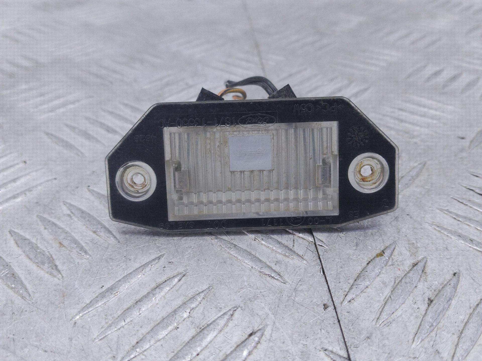 Подсветка номера Ford Mondeo 3 (2000 - 2003) 1S7113550AC