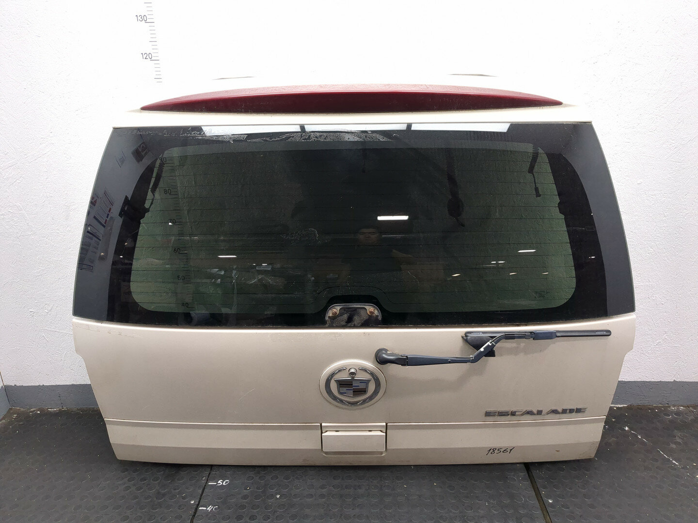 Крышка (дверь) багажника Cadillac Escalade 2 Б/У
