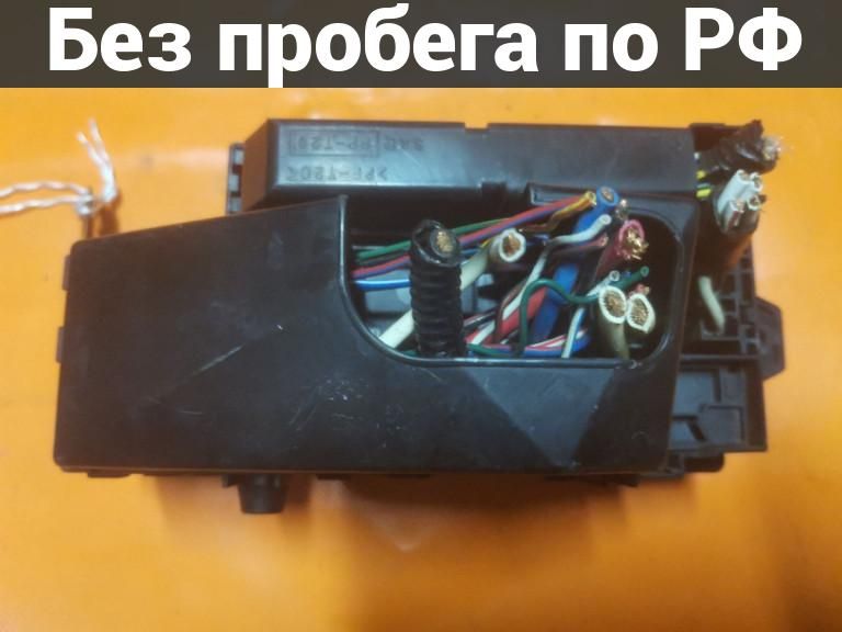 Блок предохранителей с пробегом Subaru Forester SG5