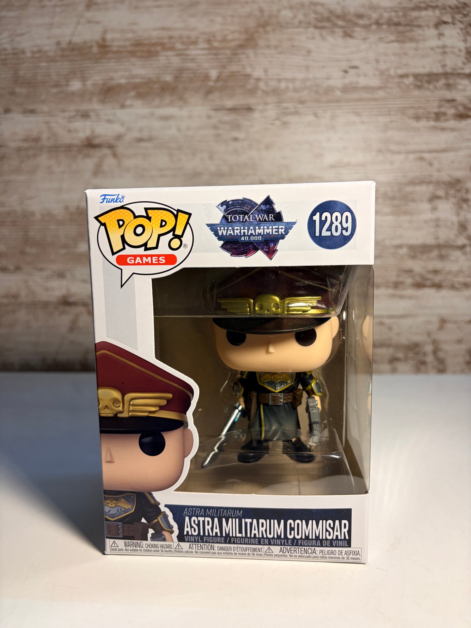 Funko pop Astra Militarum Commisar, Warhammer, 10 см от Funko, pop Games #1289