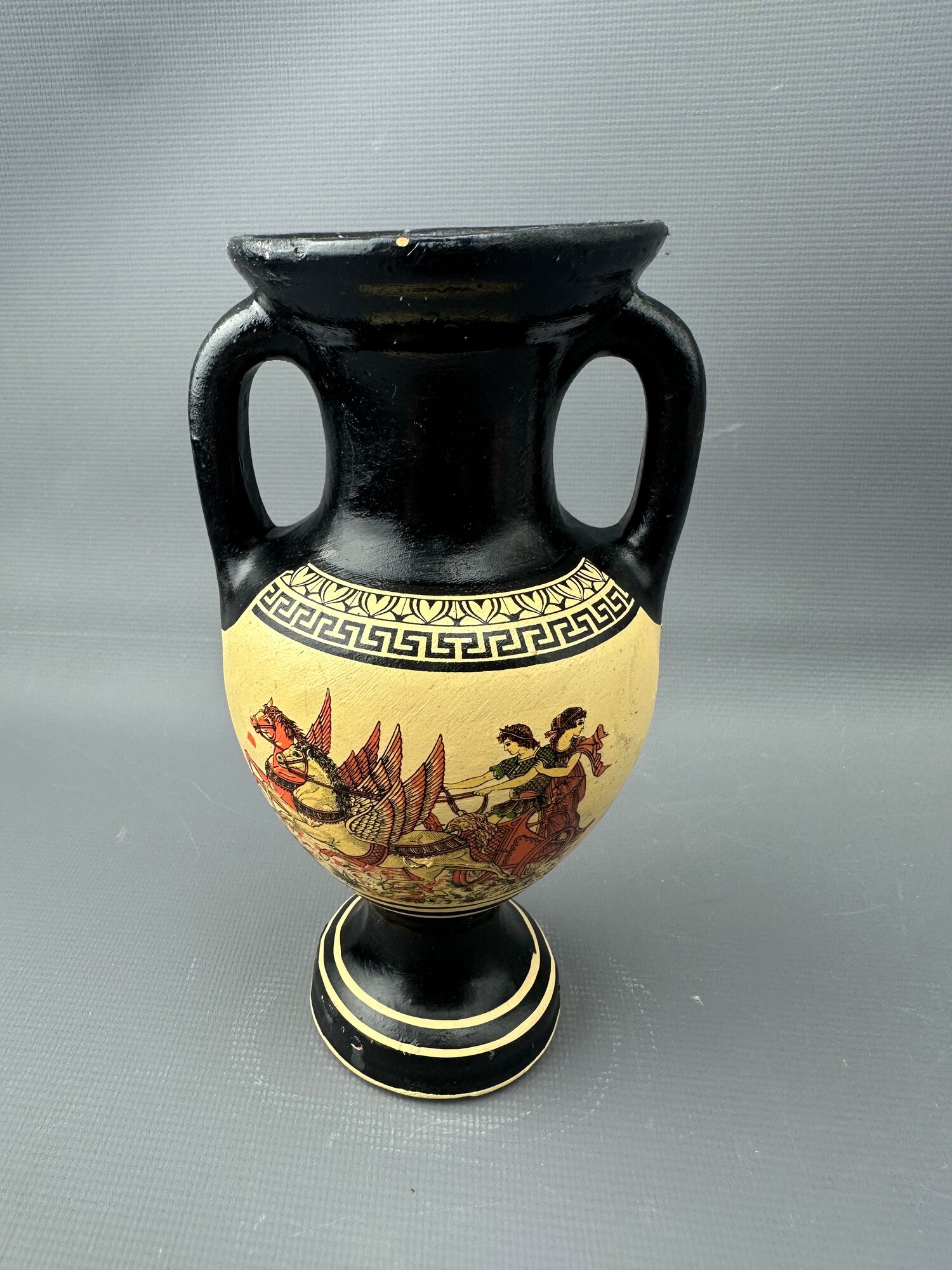 Греческая керамическая амфора