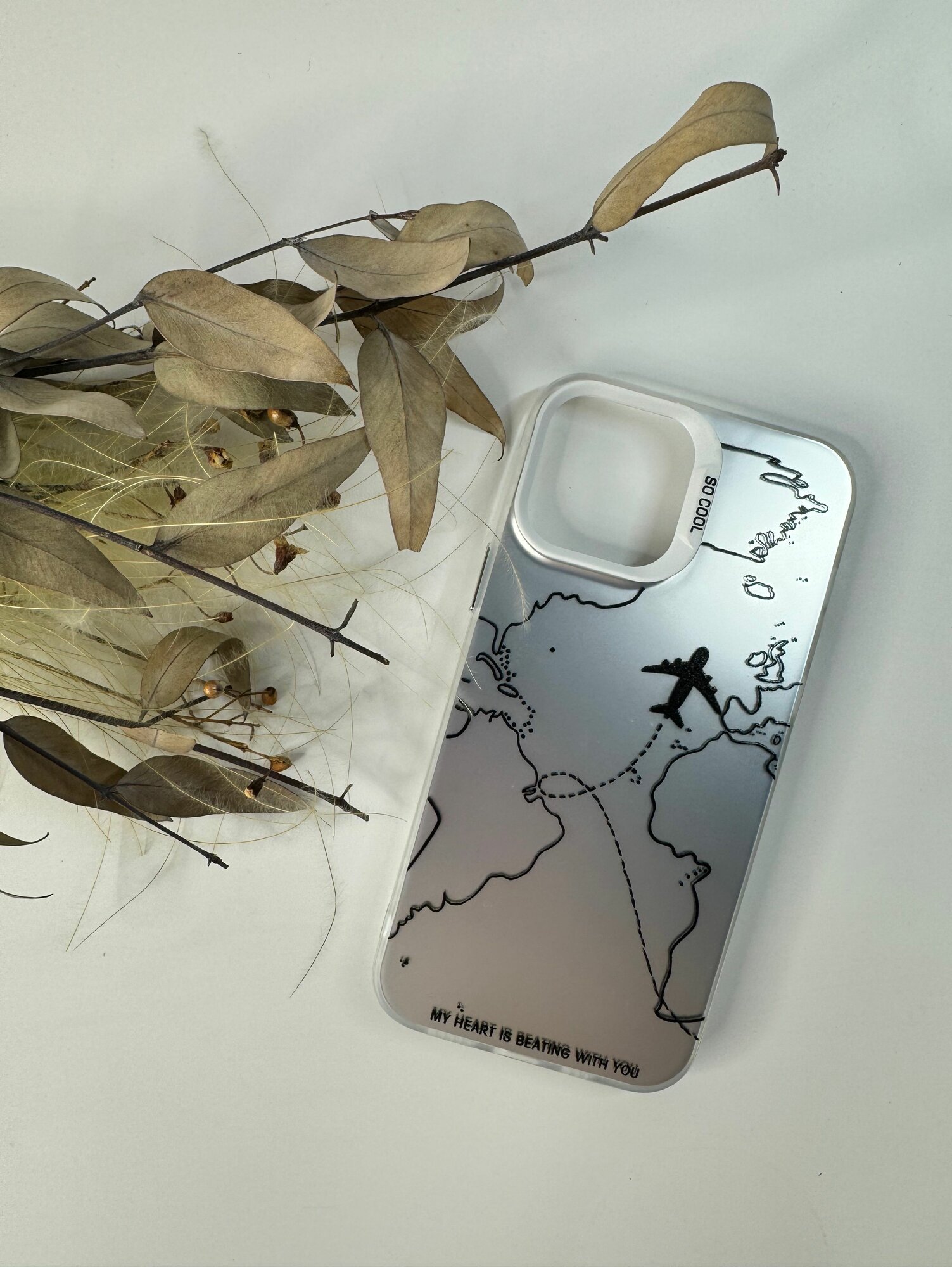 Чехол-Накладка для смартфона Apple iPhone 15 Pro Max, материал силикон, цвет белый