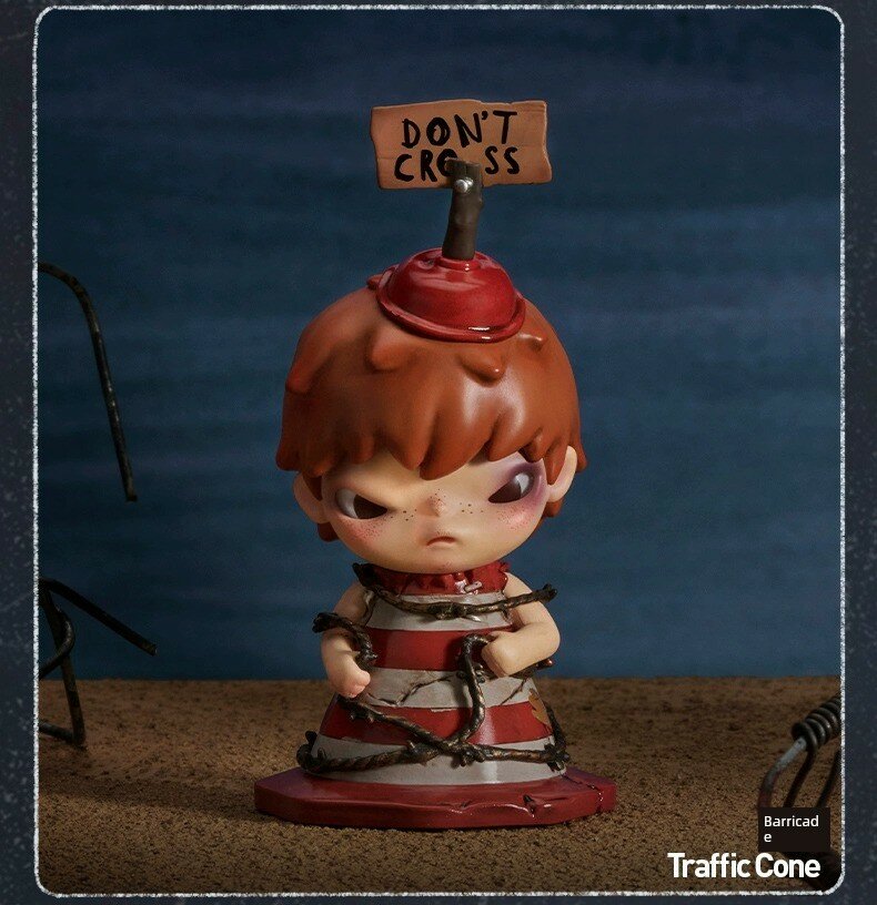 Фигурка POPMART Hirono Sanctuary Series Blind Box, Дорожный знак, Трендовая коллекционная игрушка, 1 шт
