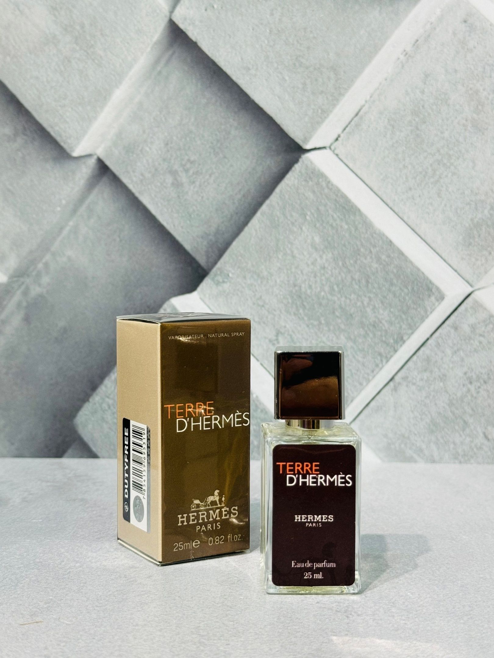 Terre D'Hermes Eau De Parfum Парфюмерная вода 25 мл ОАЭ