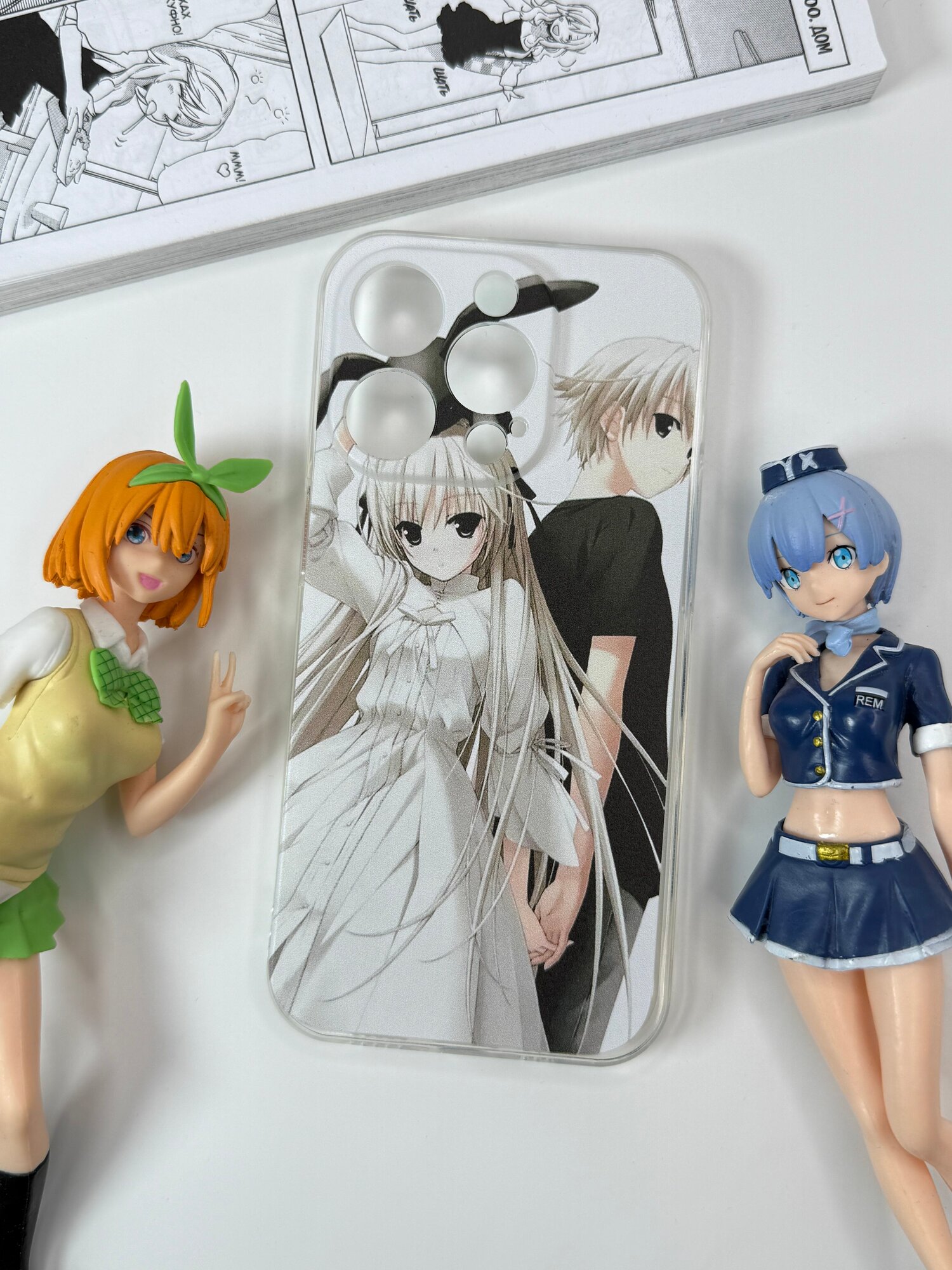 Чехол-Накладка для смартфона Apple iPhone 15 Pro Max, материал силикон, цвет белый
