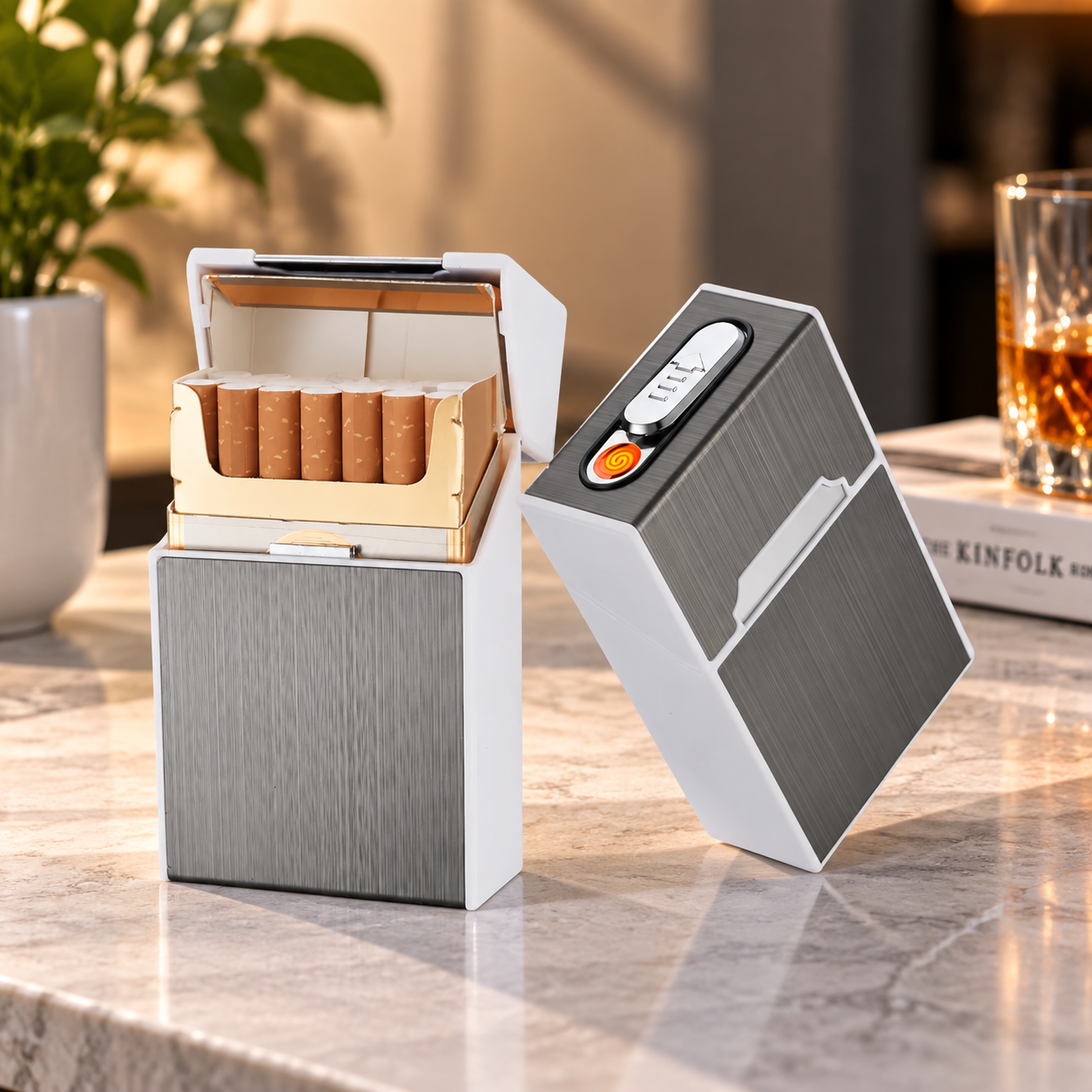 Портсигар металлический с USB зажигалкой, на магните, цвет серебро, 10х6х3 см, FatCat (Цвет товара: серебристый; Объем: 0.18 л)