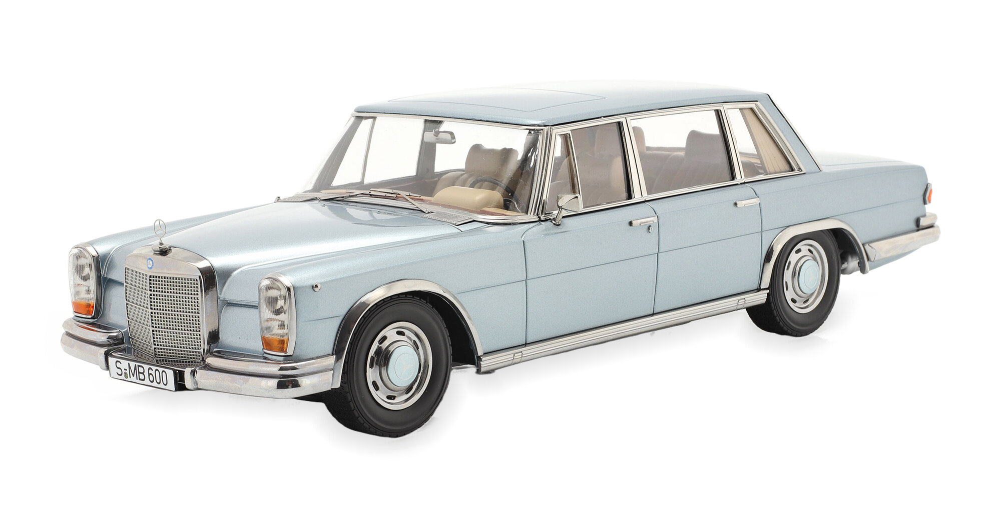 Модель коллекционная KK-SCALE Mercedes 600 swb W100 1963 light blue metallic