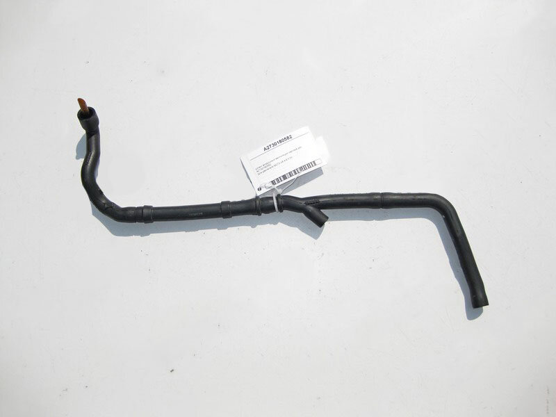 Шланг вентиляции картера Mercedes A2730180582