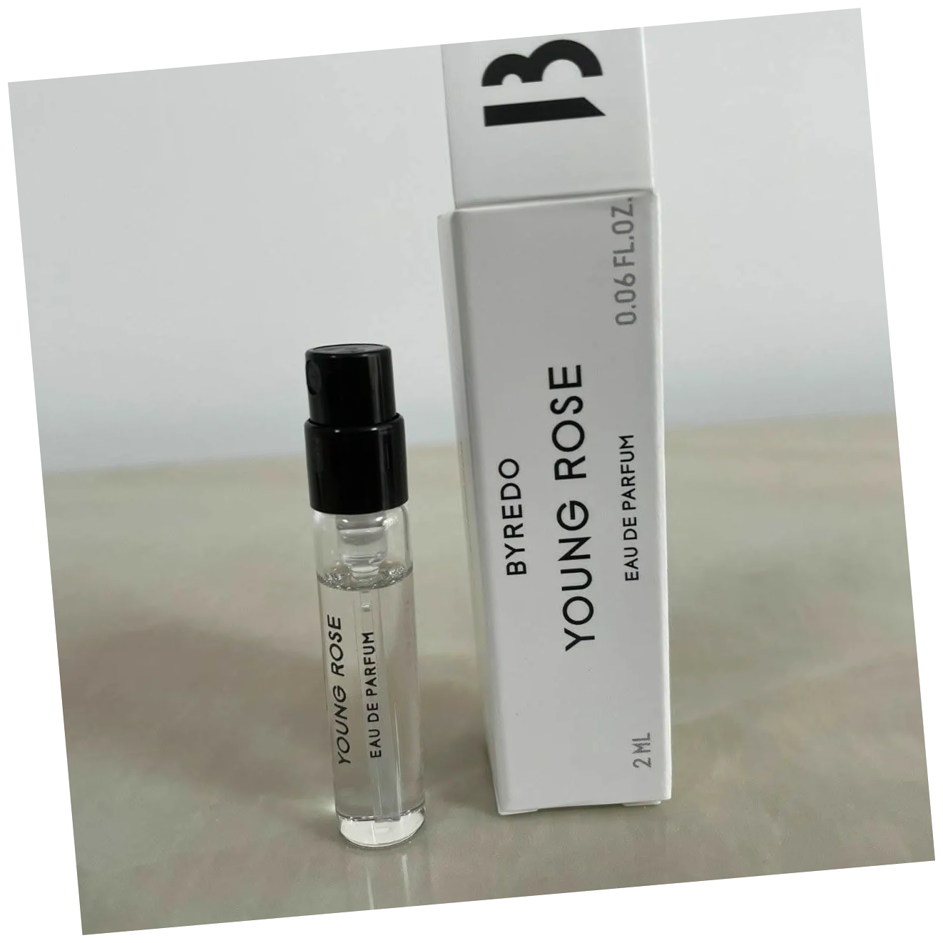 Красивый аромат Byredo Young Rose пробник 2 / Парфюмерная вода Байредо Янг Роуз миниатюра / Сэмпл парфюма