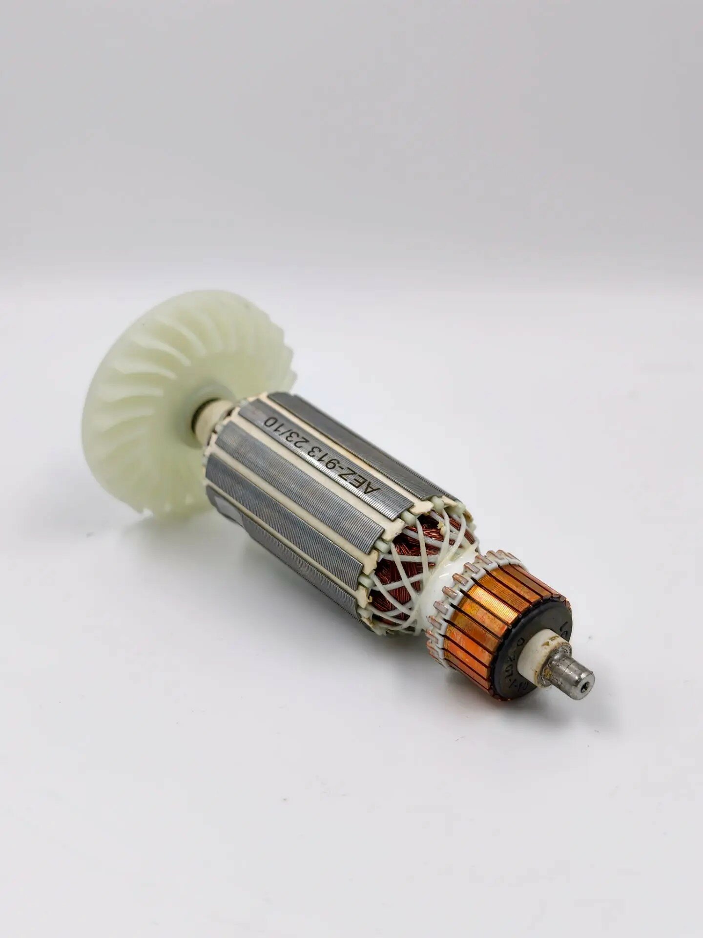 Якорь подходит для Hitachi УШМ G10SS, G12SS, G13SS