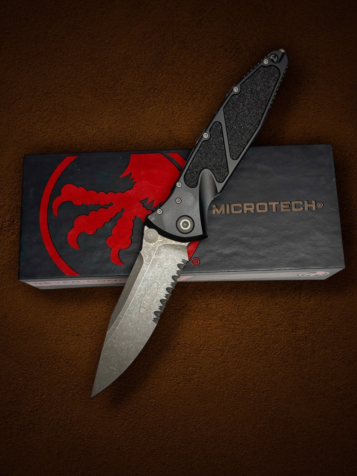 Складной нож Microtech Socom Elite S/E Apocalyptic Part. Serrated 160-11AP