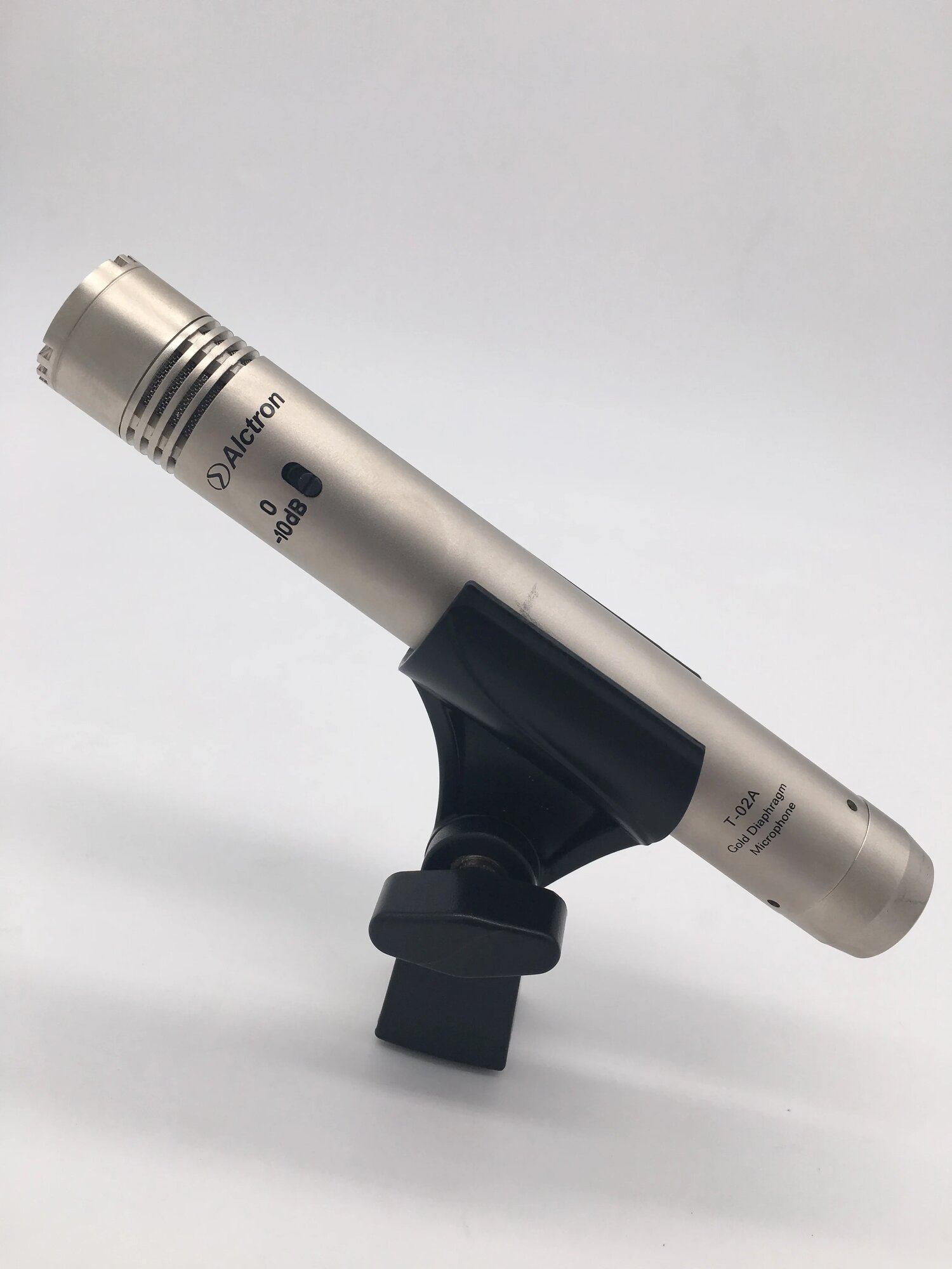 ALCTRON T02A кардиоидный конденсаторный микрофон