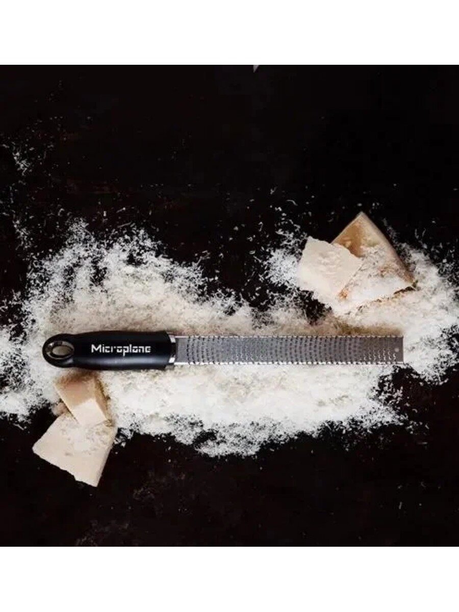 Microplane Судок для терки, Терка узкая для шоколада, сыра, цедры с ручкой,