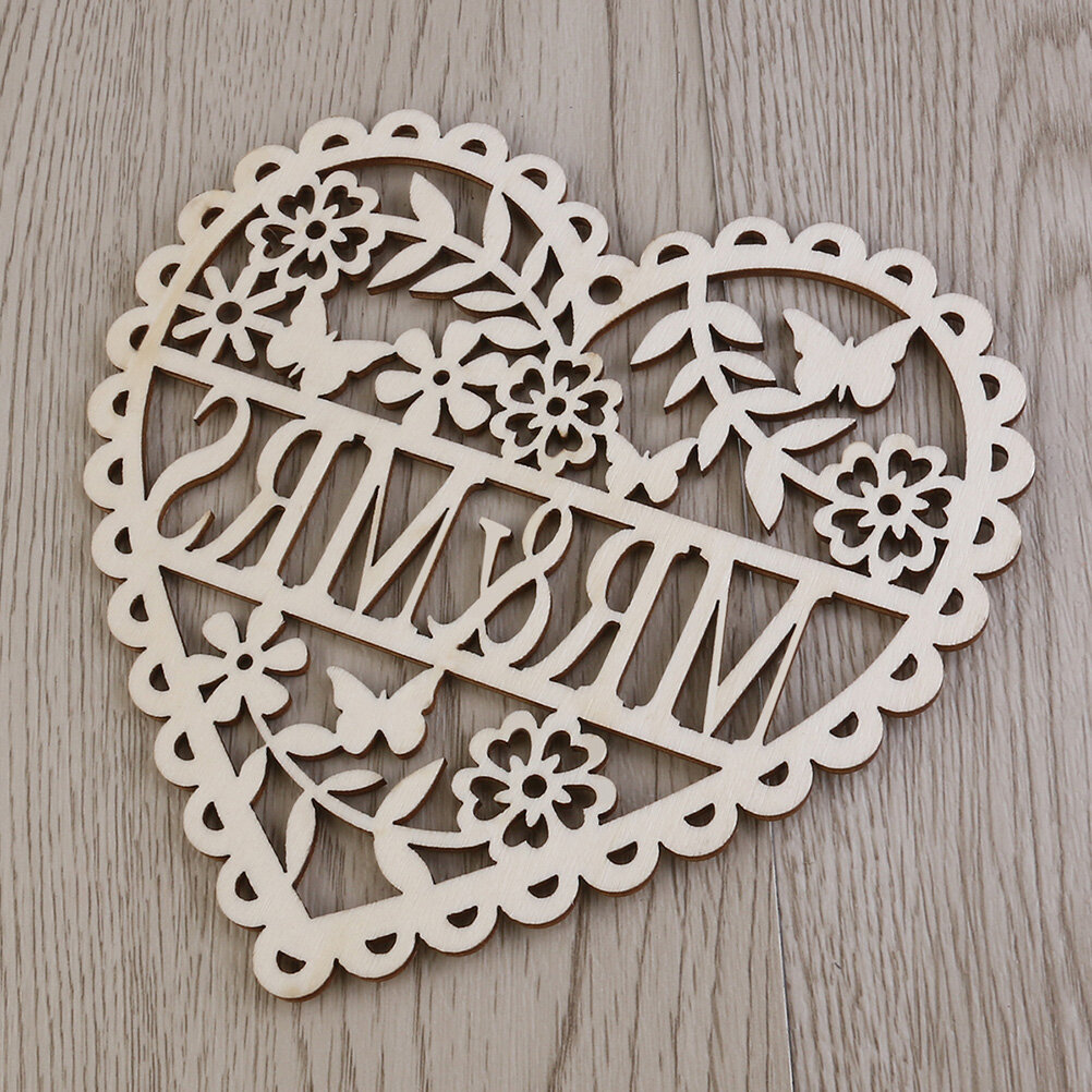 2 Шт Деревянные Подвески Сердце С Фразой Mr And Mrs Для Украшений 15*15 Cm