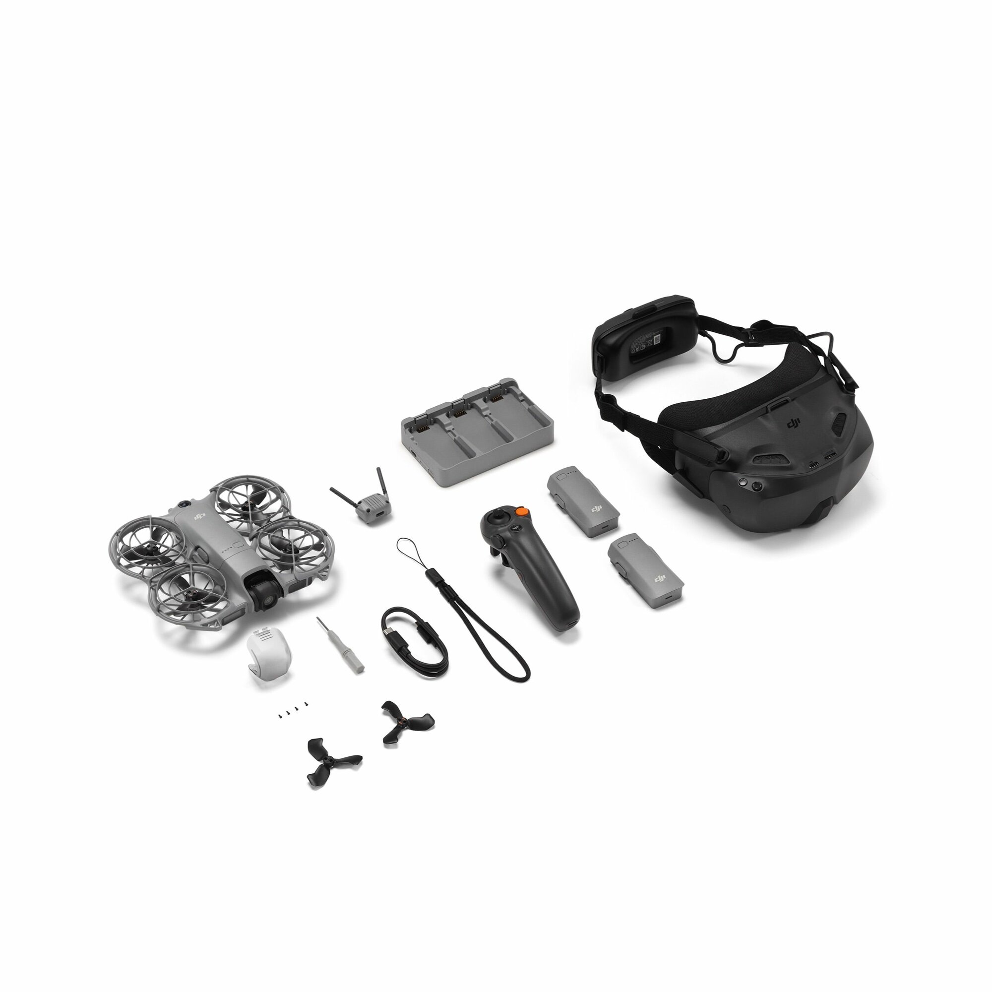 Квадрокоптер DJI Neo 2 Motion Fly More Combo с очками DJI Goggles N3 и пультом DJI RC Motion 3, видео 4K, 3 аккумулятора