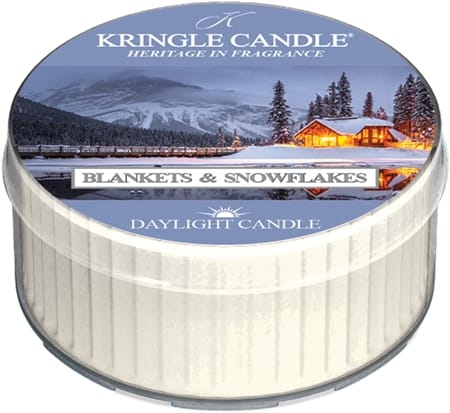 Свеча Kringle Candle Blankets & Snowflakes Daylight DTC