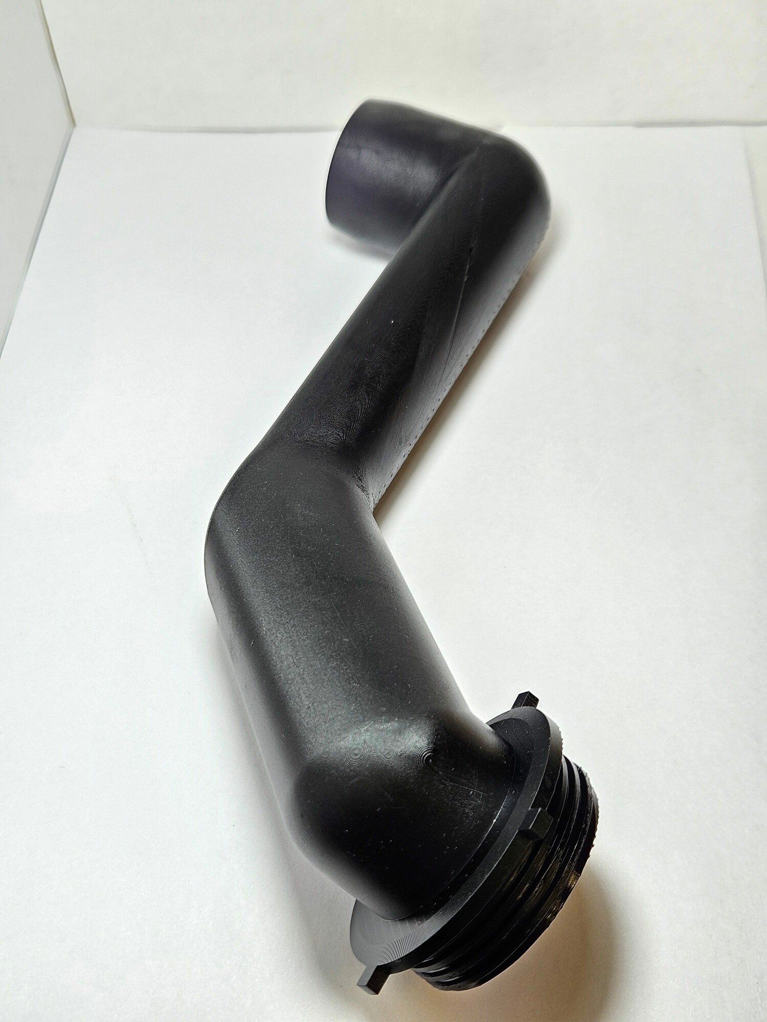 Горловина бачка стеклоомывателя Volkswagen Transporter T3 251955488 (L)
