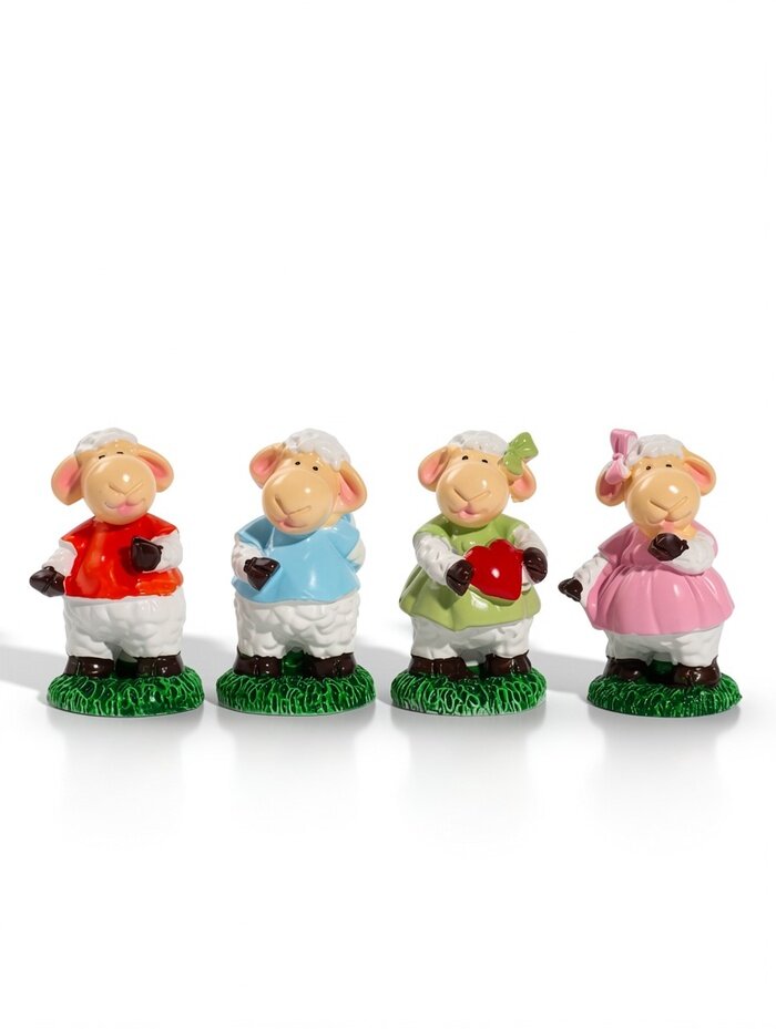 Фигурка «Нарядная овечка/бараш», 3×2.3×5 см, микс