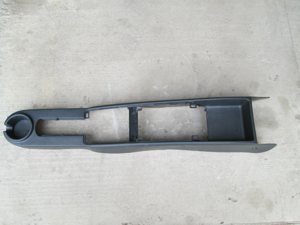 Консоль центральная 96654940 Chevrolet Aveo (T250) 2005-2011, седан б/у