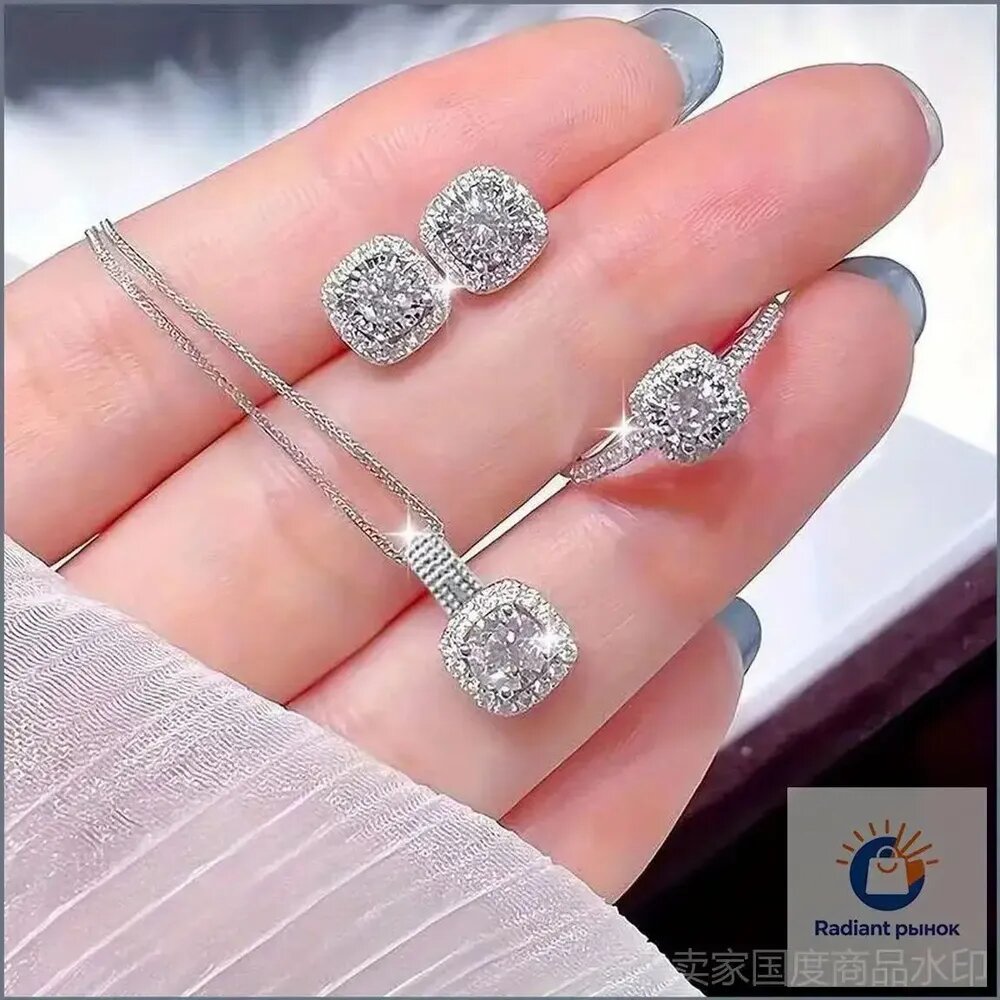 Комплект бижутерии