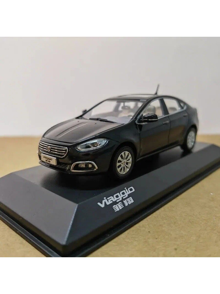 Миниатюрная модель автомобиля из литого металла Фиат Viaggio модель автомобиля Игрушки 1:43 FIAT Viaggio