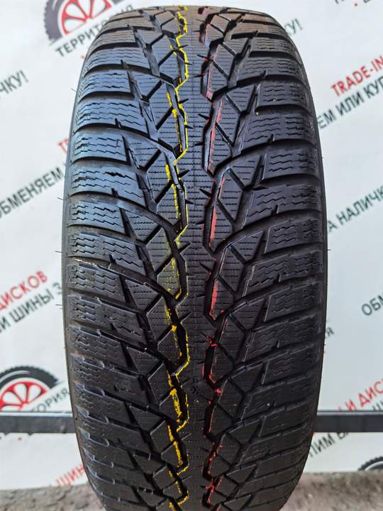 Зимние шины шипованные Nokian Tyres WR D4 215/65 R16 40% износ