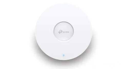 TP-Link EAP773, Трёхдиапазонная точка доступа WiFi 7 BE9300, 1 порт RJ45 10 Гбит/с, до 574 Мбит/с 2,4 ГГц + до 2880 Мбит/с 5 ГГц + до 5760 Мбит/с 6 ГГц, 802.3bt (PoE++) или 12 В, MU-MIMO